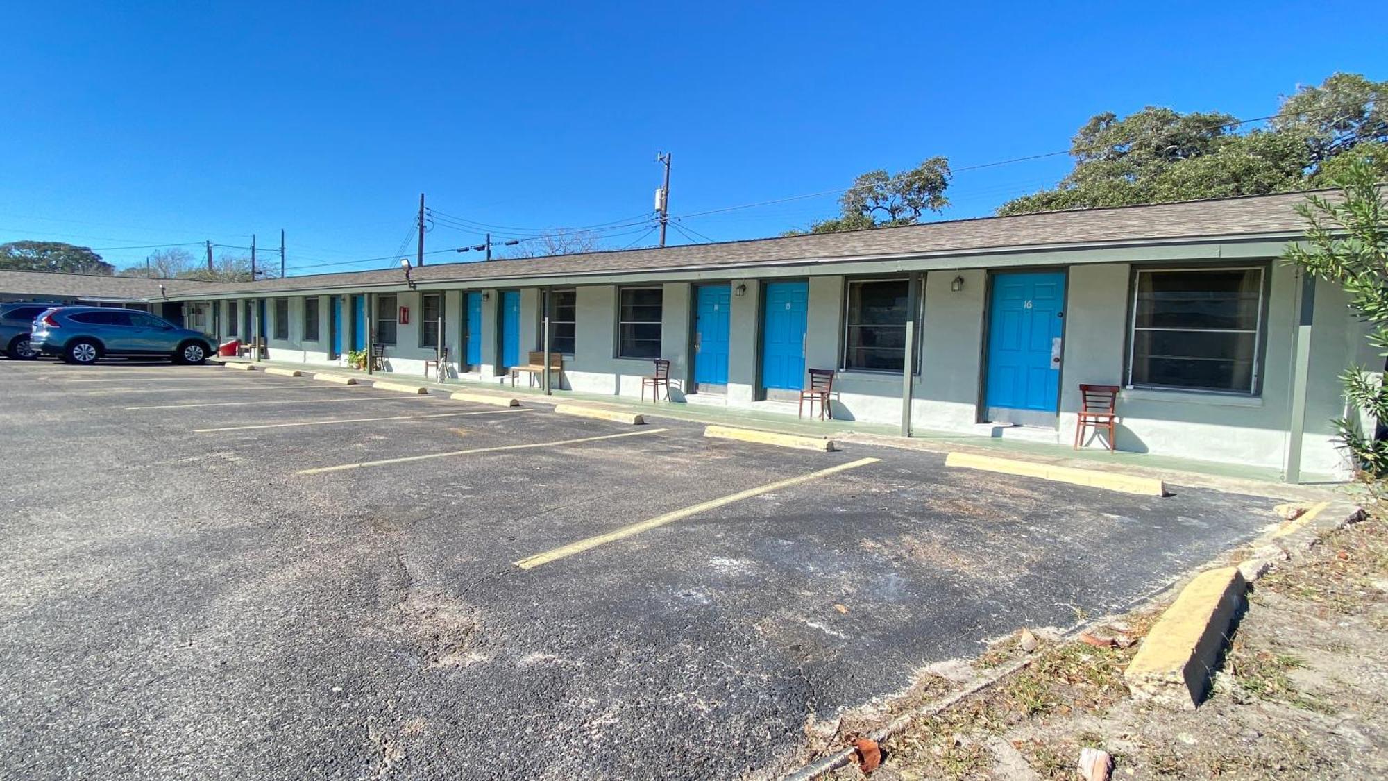 Tropic Motel Aransas Pass Exterior foto